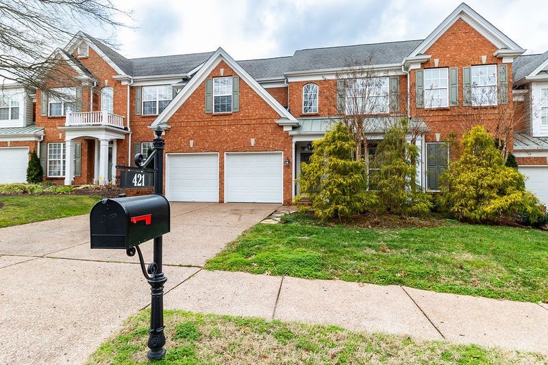 421 Chatsworth Ct, Franklin, TN 37064