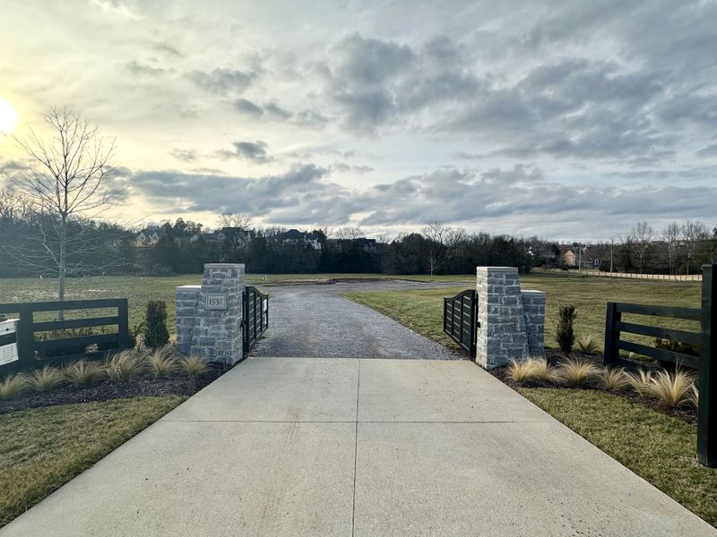 1537 Sunset Rd, Brentwood, TN 37027