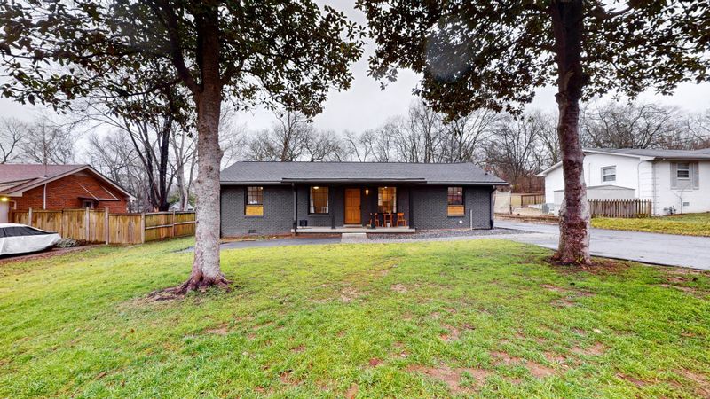 148 Robinhood Cir, Hendersonville, TN 37075