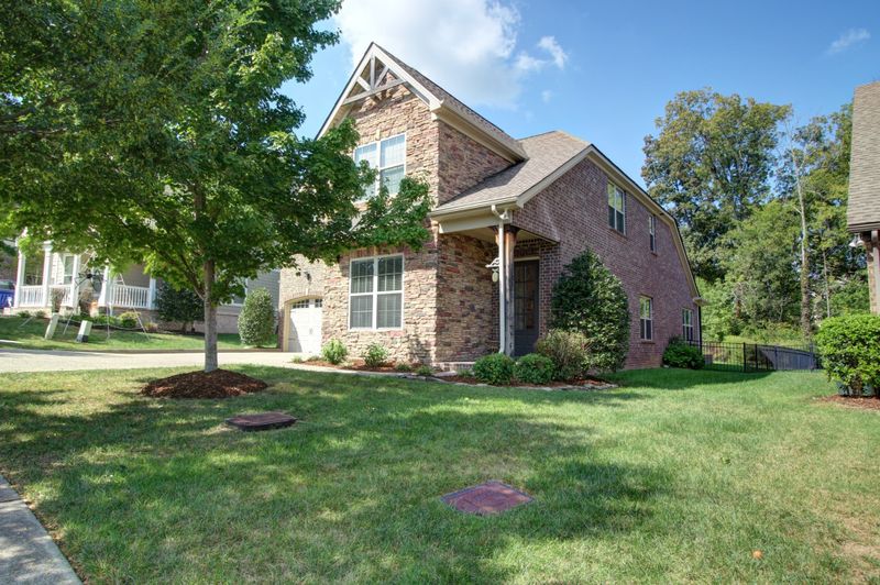 1275 Maybelle Ps, Nolensville, TN 37135