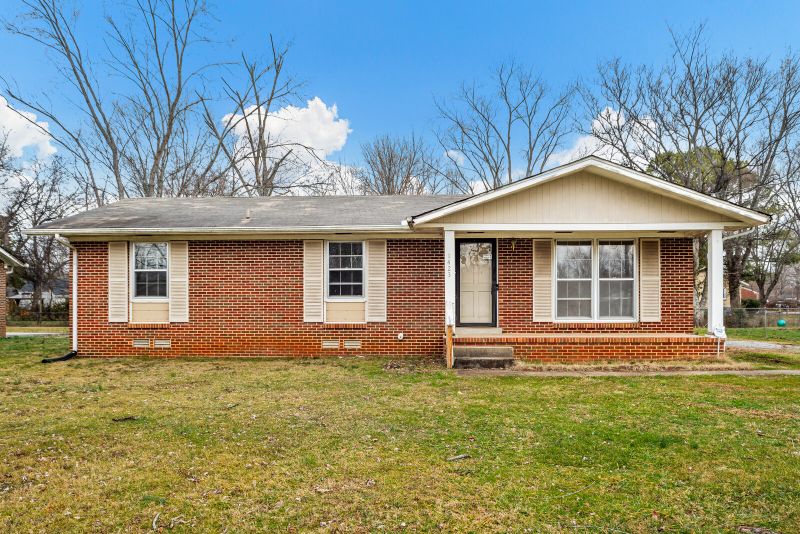 1423 Eagle St, Murfreesboro, TN 37130