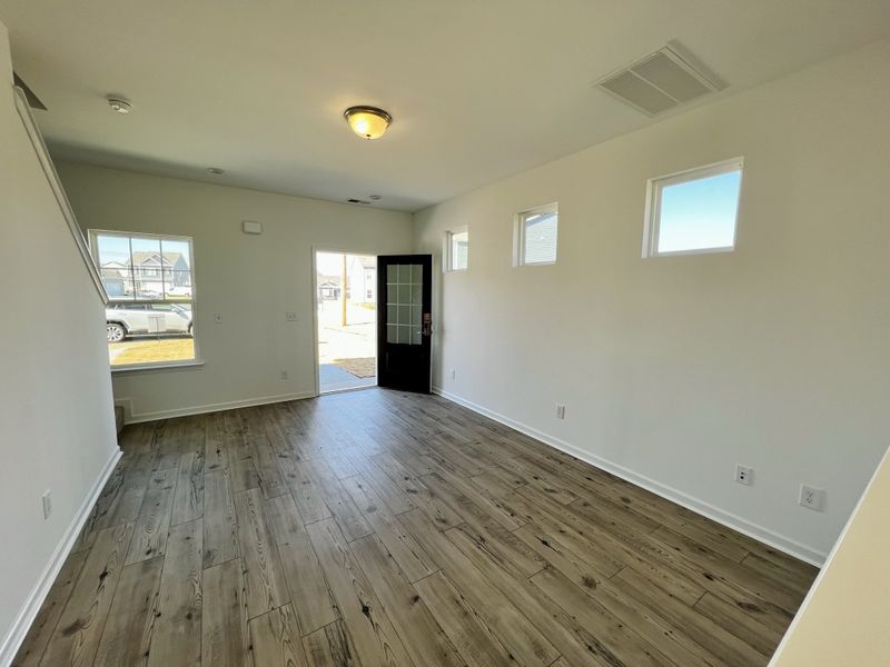 1871 Holdens Hl, Columbia, TN 38401