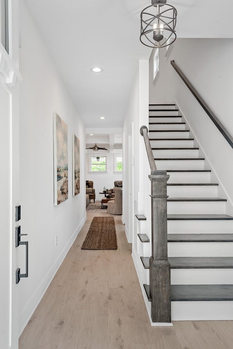 2239A Grandview Ave, Nashville, TN 37211