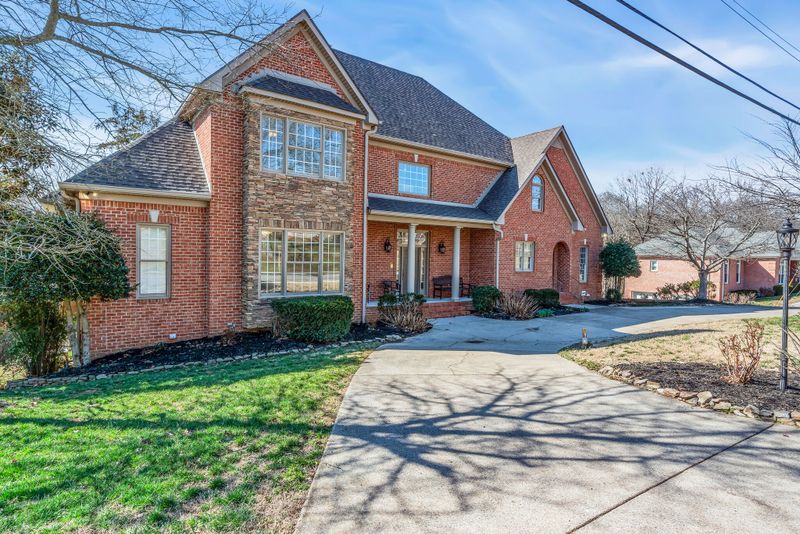144 River Chase, Hendersonville, TN 37075