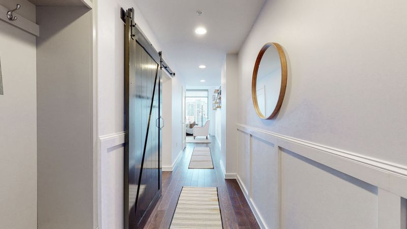 1212 Laurel St #703, Nashville, TN 37203