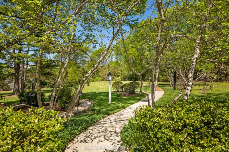 836 Glen Leven Dr, Nashville, TN 37212