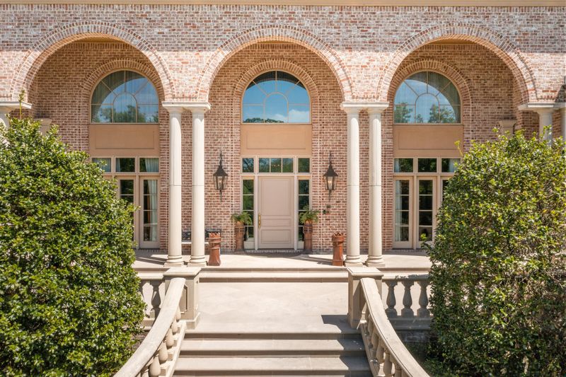 836 Glen Leven Dr, Nashville, TN 37212