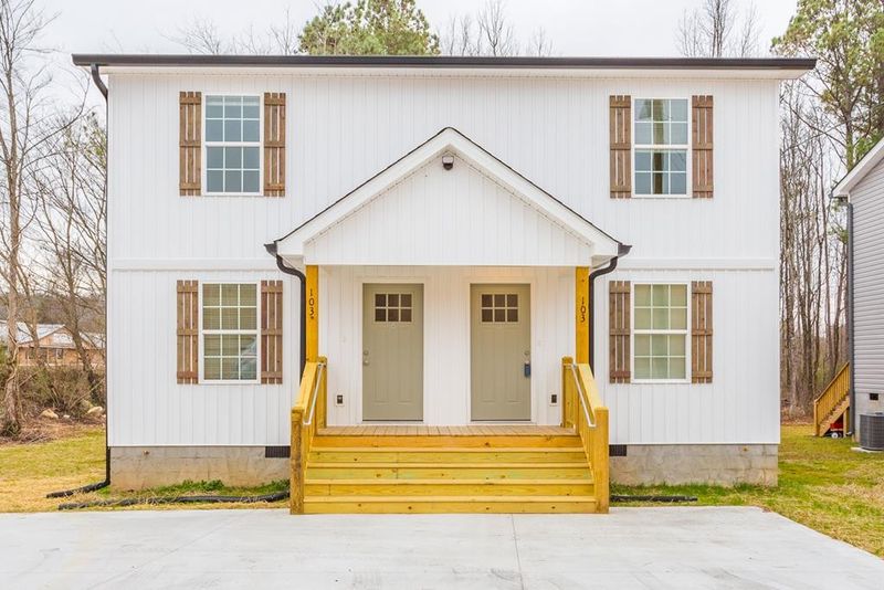 103 Buster Ln, Rocky Face, GA 30740