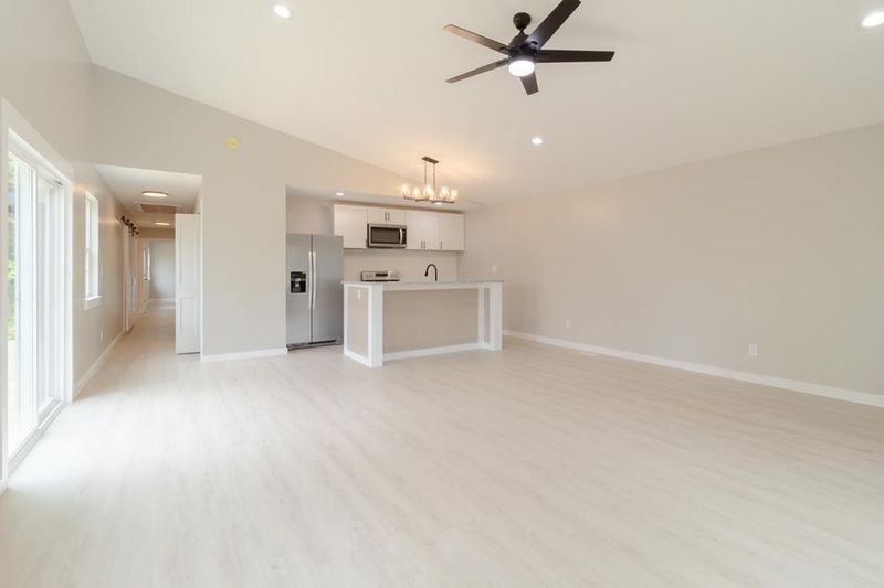 2099 Hummingbird Dr, Dalton, GA 30721