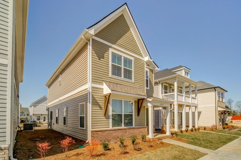 249 Holywell Dr, Gallatin, TN 37066