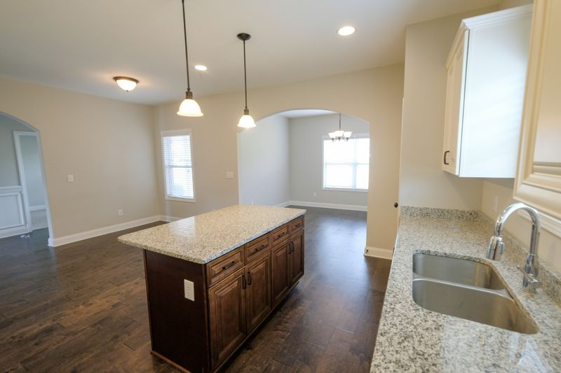 2820 Cason Ln, Murfreesboro, TN 37128