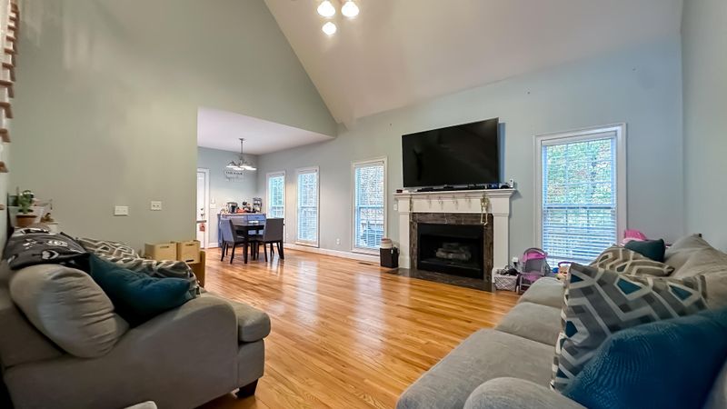 1016 Haven Dr, Dalton, GA 30721