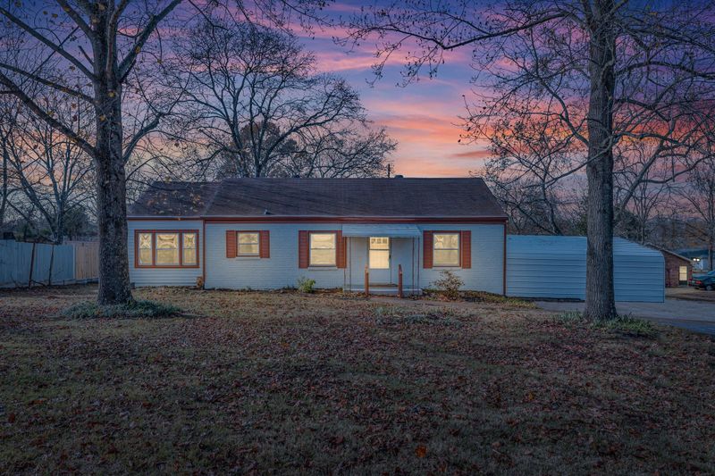 120 Mcgavock Pike, Nashville, TN 37214