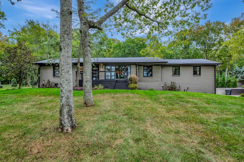 4608 General Lowrey Dr, Nashville, TN 37215