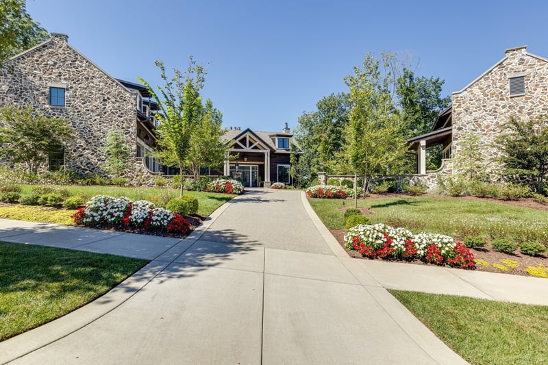 8455 Heirloom Blvd, College Grove, TN 37046