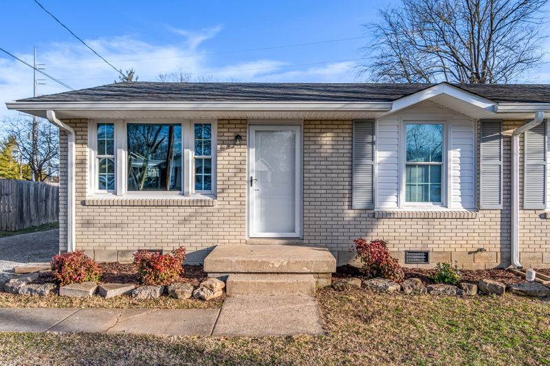 542 Savely Dr, Hendersonville, TN 37075