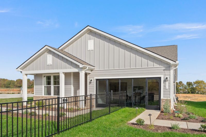 5244 Cothron Dr, White House, TN 37188