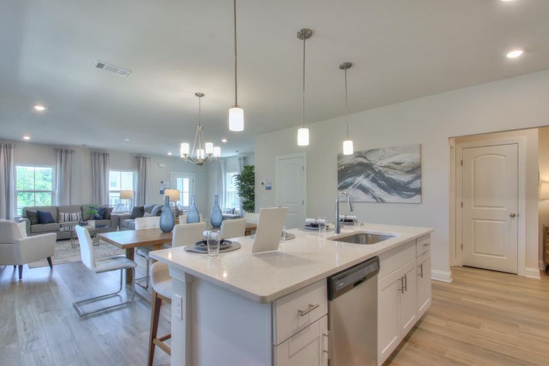 1411 Japonica Aly, Hermitage, TN 37076