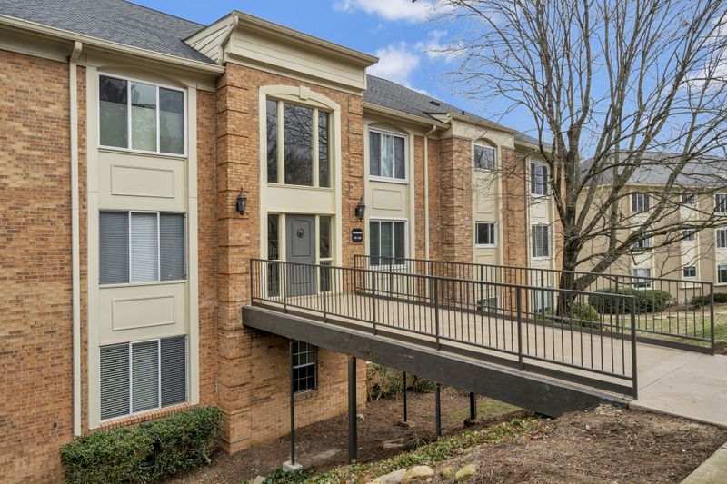 4487 Post Pl #118, Nashville, TN 37205