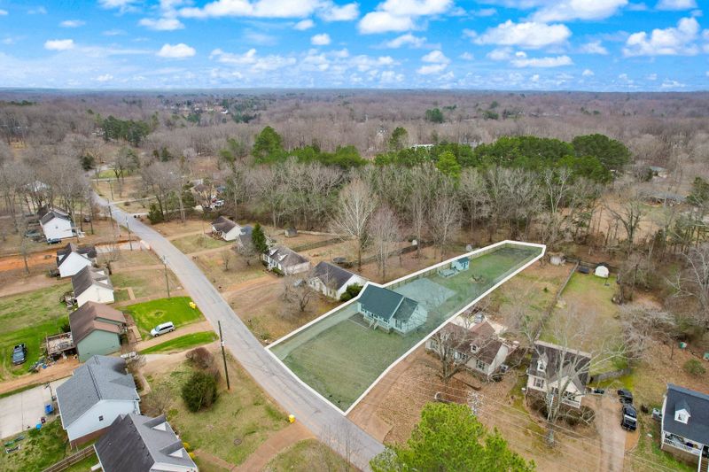 7188 Chester Rd, Fairview, TN 37062