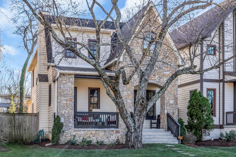 1609 Glen Echo Rd, Nashville, TN 37215