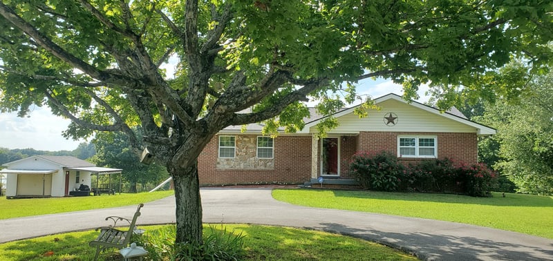 7690 Barnhill Rd, Primm Springs, TN 38476