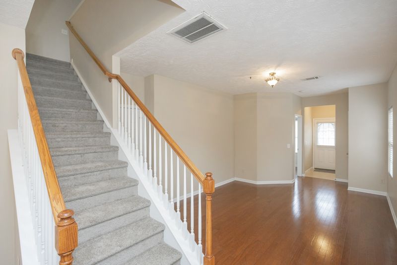 1061 Ashmore Dr, Nashville, TN 37211
