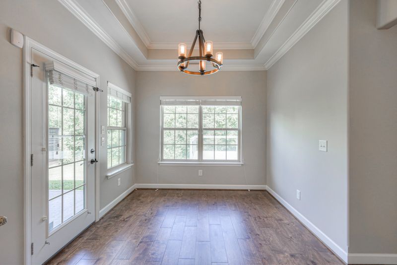 5114 Myra Dr, Hermitage, TN 37076