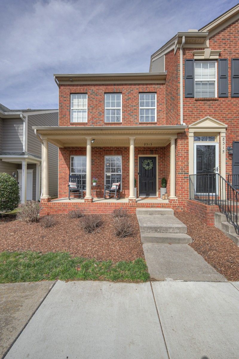 8313 Saint Danasus Dr, Nashville, TN 37211