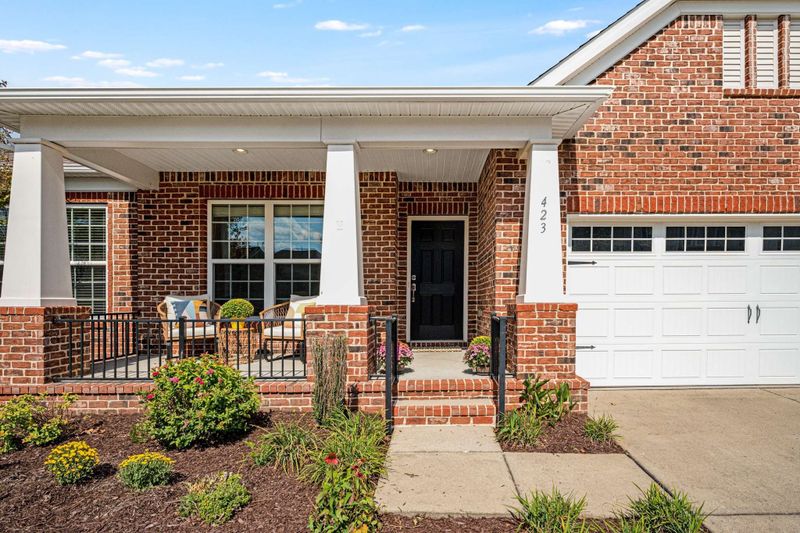 423 Valleyview Dr, Franklin, TN 37064