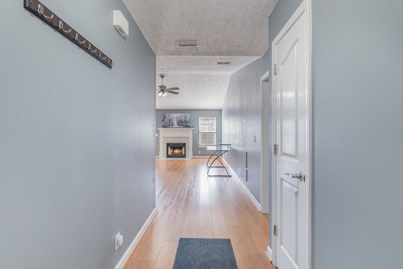 2811 Castlerea Dr, Murfreesboro, TN 37128
