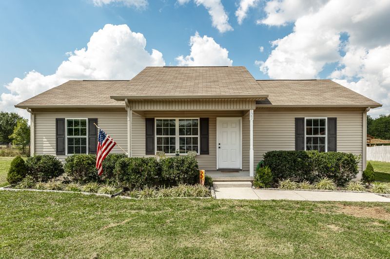 123 Lindsey Kyla Ct, Portland, TN 37148