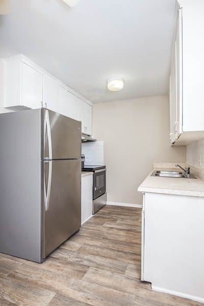 550 Harding Pl #F106, Nashville, TN 37211
