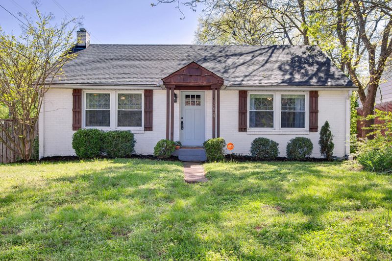 1254 Ardee Ave, Nashville, TN 37216
