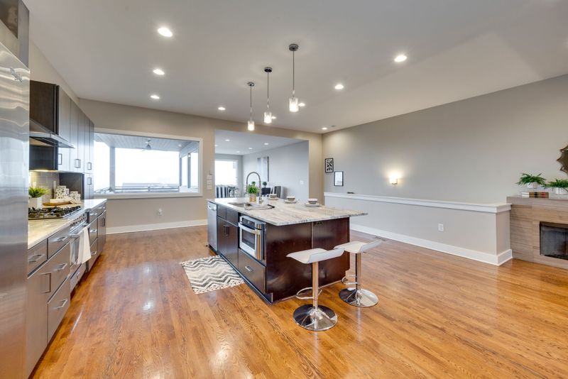 418 33rd Ave N, Nashville, TN 37209