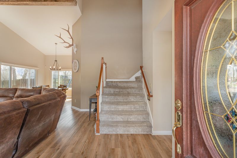 516 Suffolk Ct, Old Hickory, TN 37138