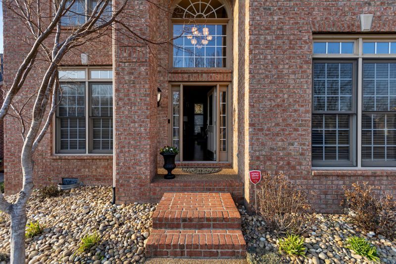 408 Caledonian Ct, Nashville, TN 37211