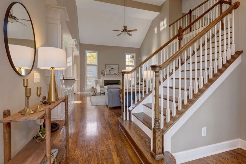 408 Caledonian Ct, Nashville, TN 37211