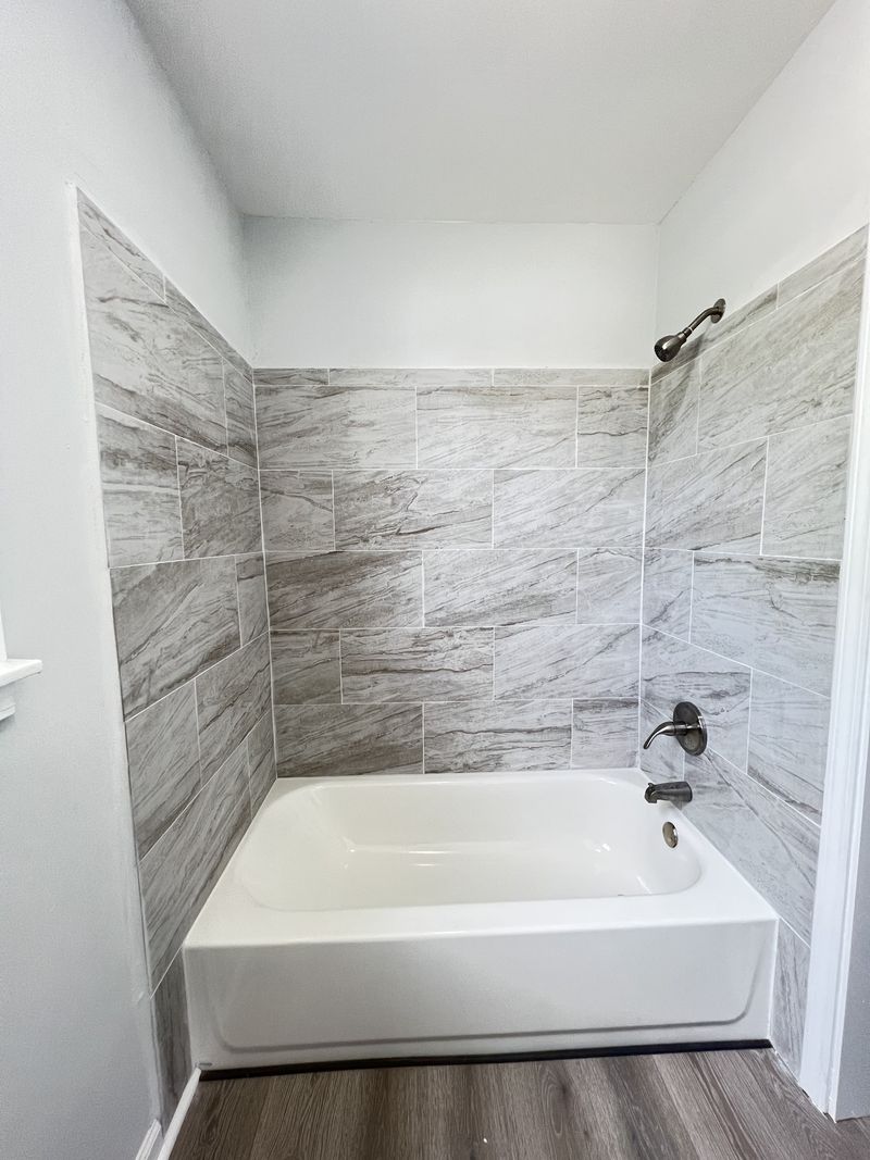720 Roman Dr, Nashville, TN 37207