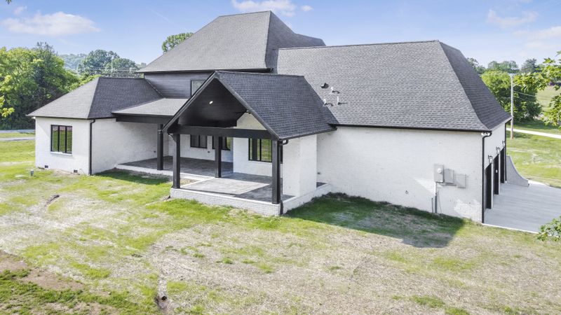 2130 Philadelphia Rd, Lebanon, TN 37087