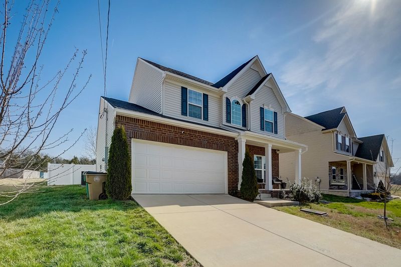 3853 Park Royal Ln, Antioch, TN 37013