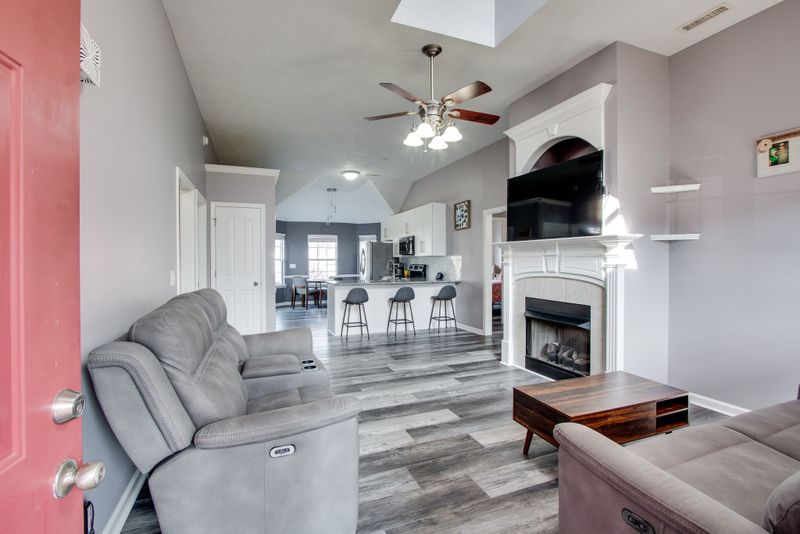 1508 Factors Walk, Murfreesboro, TN 37128