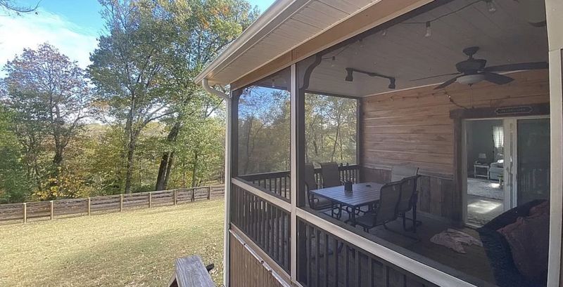 101712 Sunnyside Dr, Columbia, TN 38401