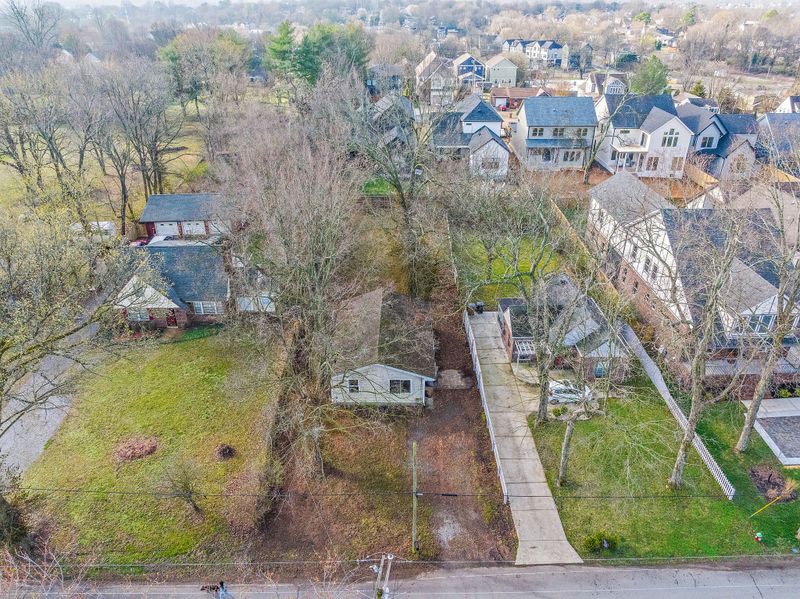 2210C Carter Ave, Nashville, TN 37206
