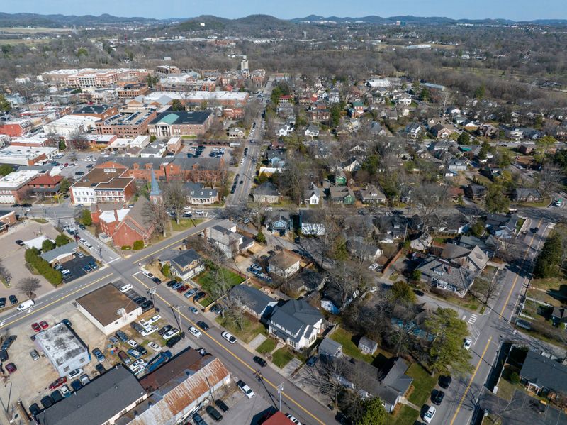 202 5th Ave S, Franklin, TN 37064