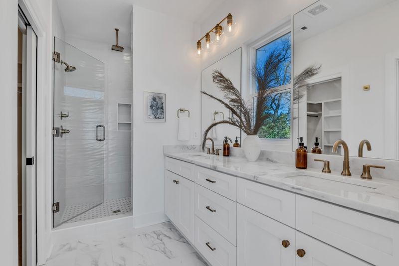 2316A Merry St, Nashville, TN 37208