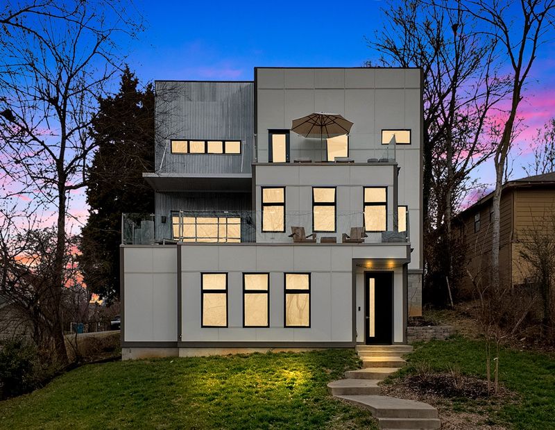 1006 Ozark St, Nashville, TN 37206