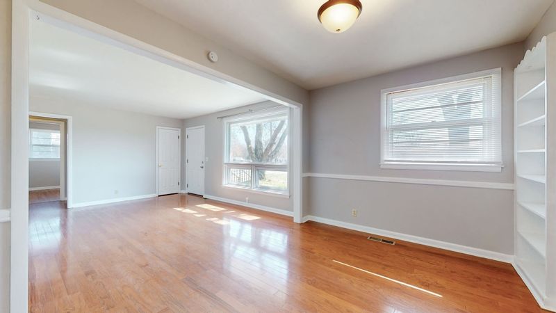 2112 Snook Dr, Nashville, TN 37210