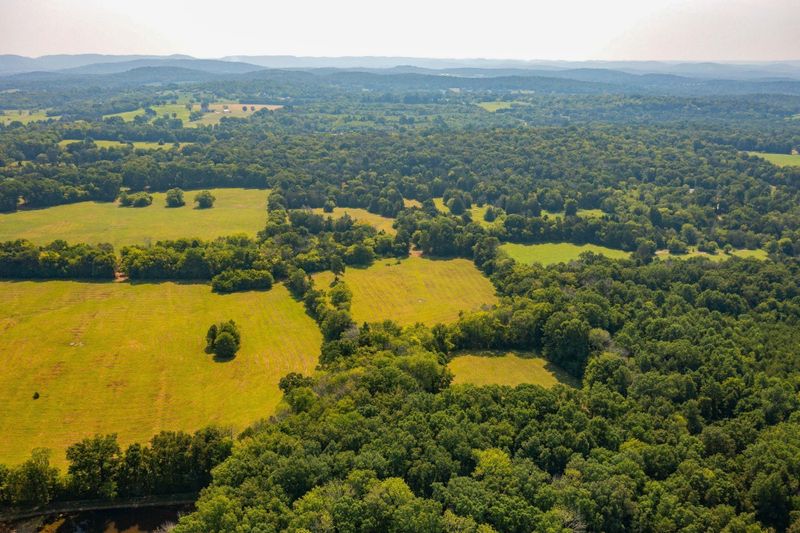 4717 Givens Rd, Lascassas, TN 37085