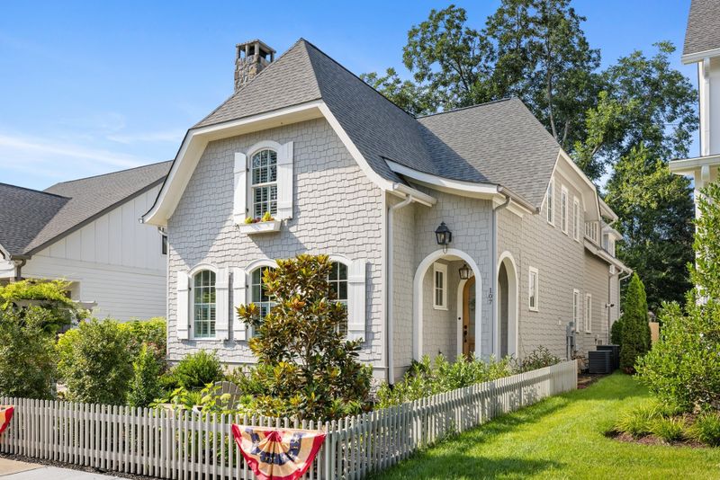 107 Gist St, Franklin, TN 37064